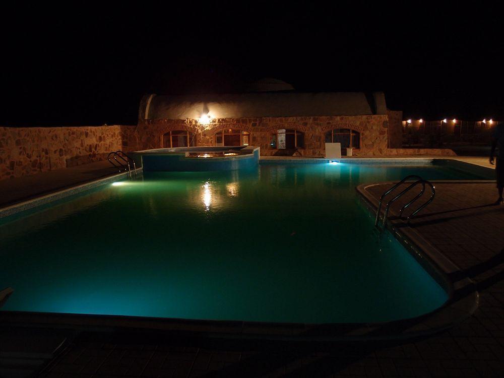 Hotel Roots Red Sea à El Qoseir Extérieur photo